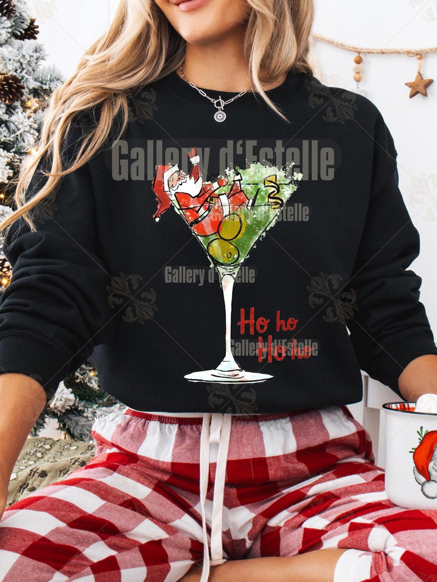Retro Santa Claus Martini PNG, Festive Christmas Cocktail Graphic, Cute Holiday Shirt Design