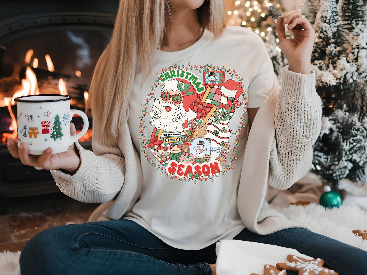Retro Christmas Season PNG, Groovy Vintage Holiday Elements Collage, Festive Santa Shirt Design