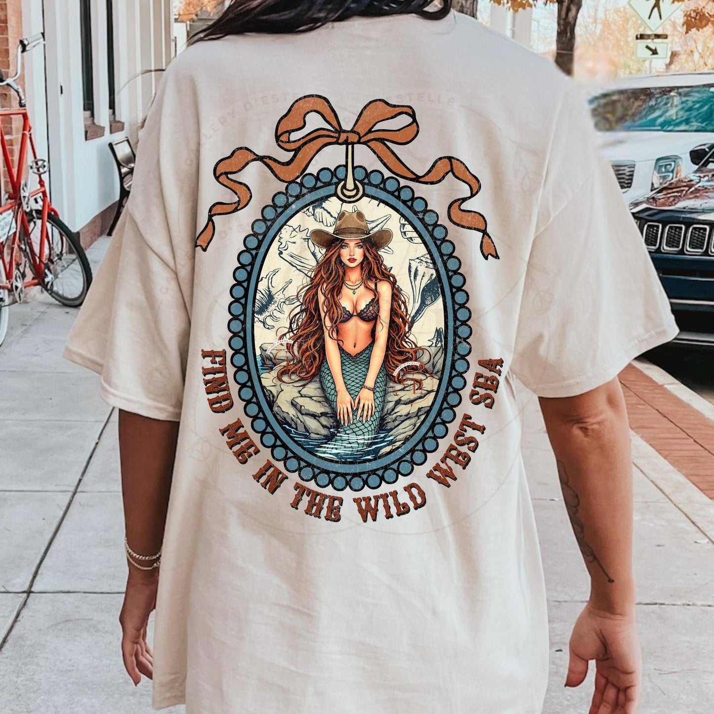 Find Me in the Wild West Sea PNG, Coquette Mermaid Cowgirl Summer Graphic, Trendy Western Coastal Girl Beach Shirt Design